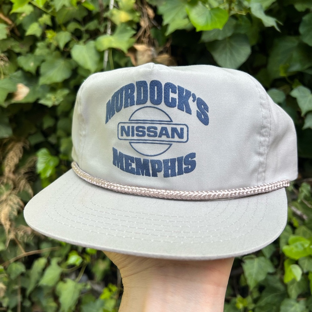 Nissan Hat
